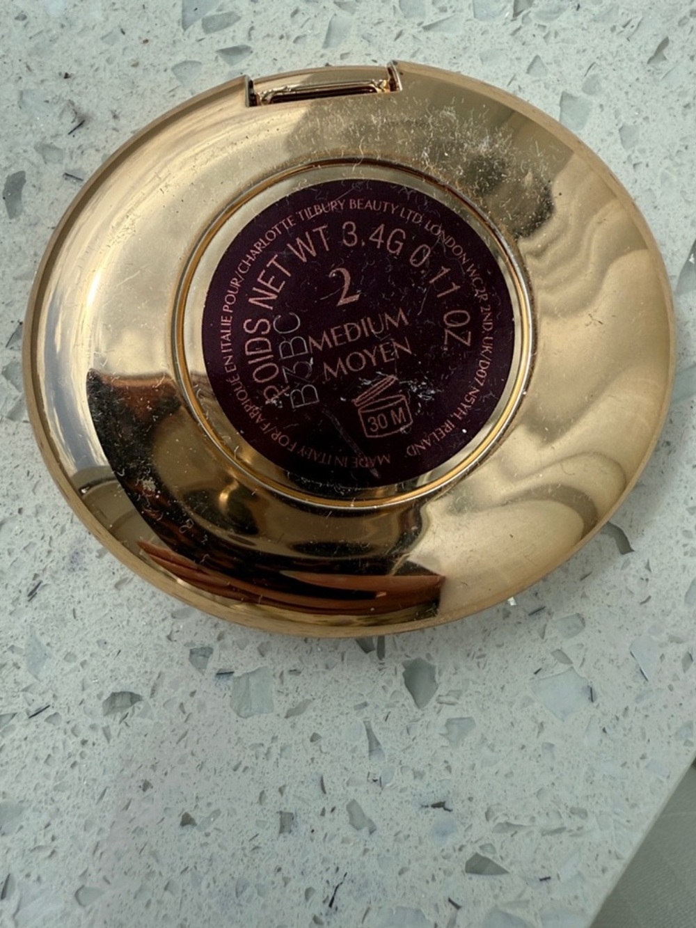 Mini Charlotte Tilbury Powder Medium - Picture 3 of 3